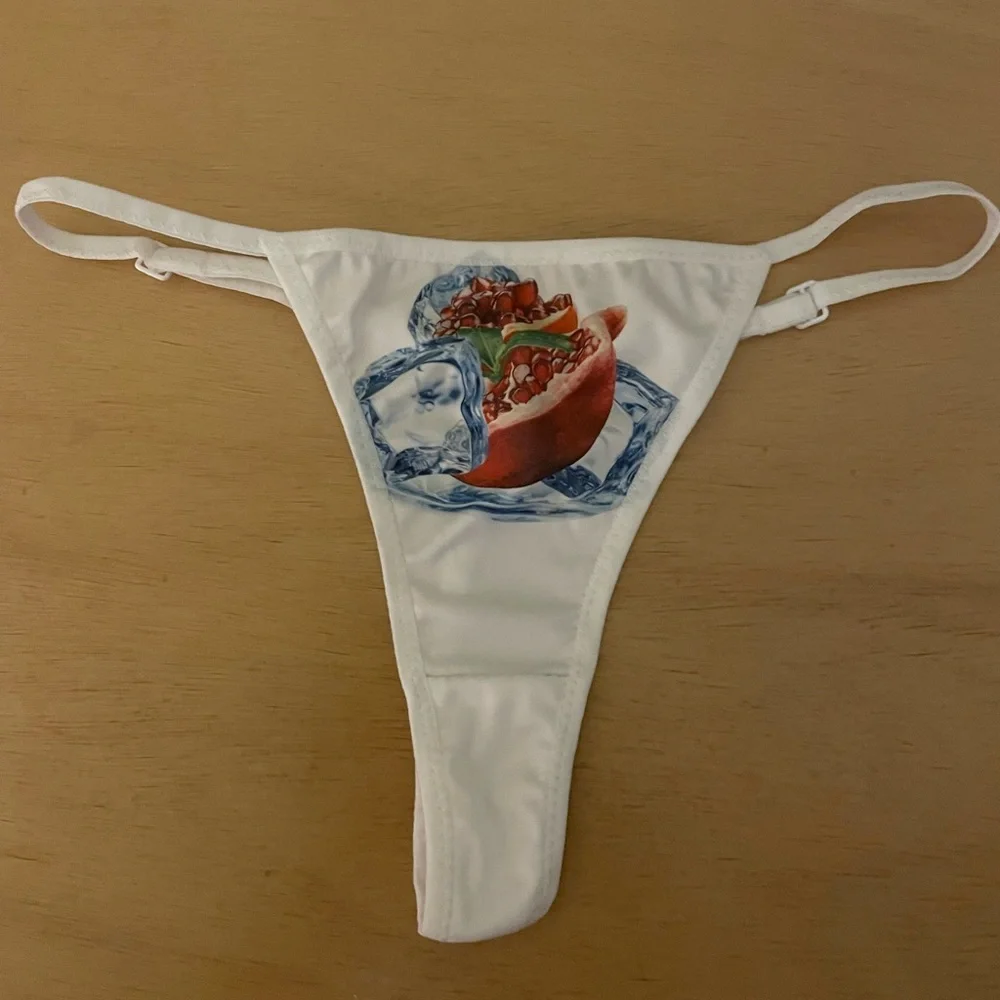 New Women’s White Adjustable Thong with Pomegranate 🧊 Ice Cube Design Sm-Med-Lrg - Picture 3 of 5
